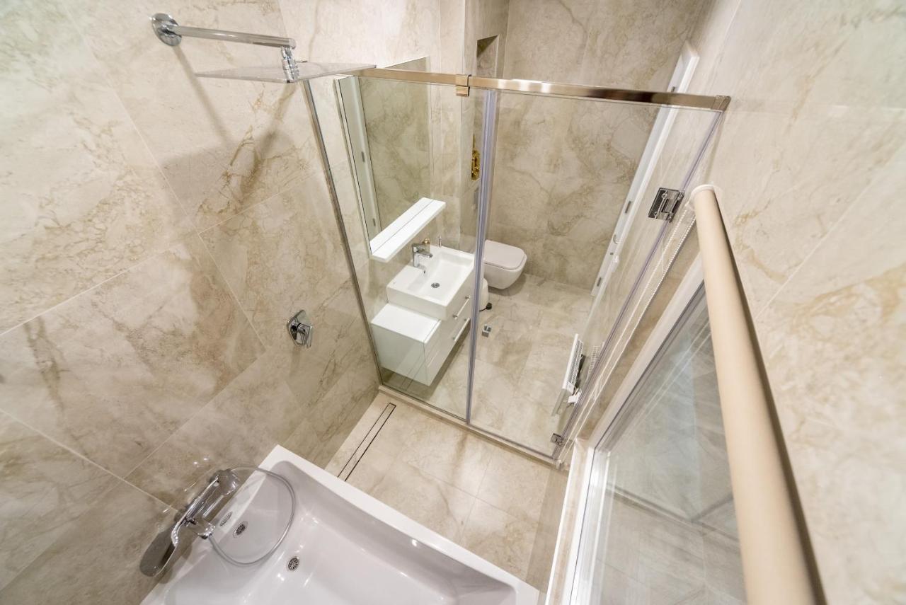 Appartamento Royal Knez Belgrado Esterno foto
